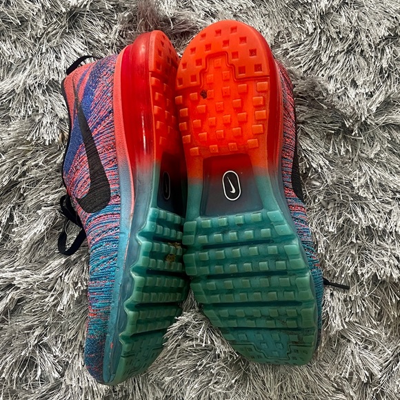 Nike Men's Flyknit Max Blue Lagoon/Black/Brght Crmsn Running Shoes - Picture 4 of 5